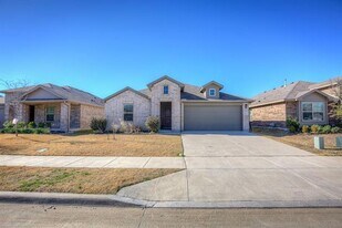 16513 Milwaukee St in Justin, TX - Building Photo