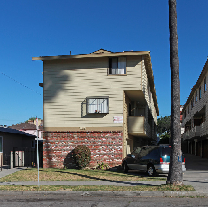 1129 Linden Ave in Glendale, CA - Building Photo