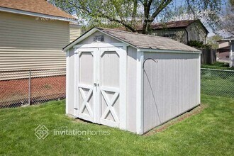 458 Rockhurst Rd in Bolingbrook, IL - Building Photo - Building Photo