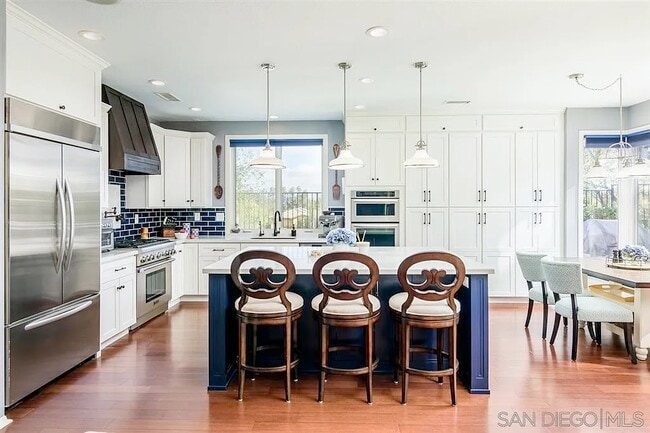 16528 N Woodson Dr in Ramona, CA - Building Photo - Building Photo