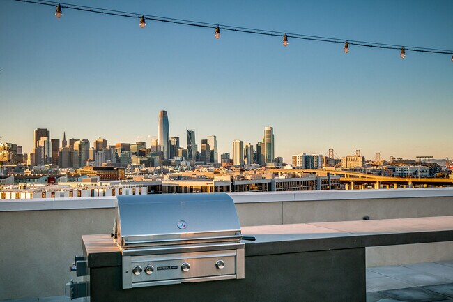 Alta Potrero in San Francisco, CA - Building Photo - Building Photo