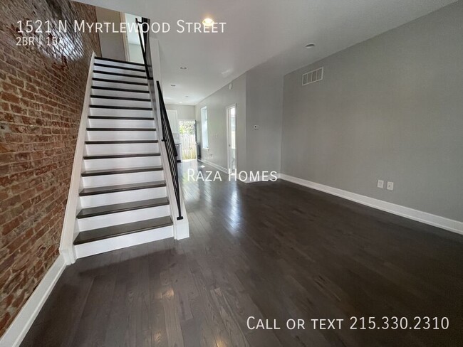 property at 1521 N Myrtlewood St