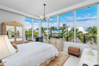 2100 Park Ave, Unit 301 in Miami Beach, FL - Foto de edificio - Building Photo