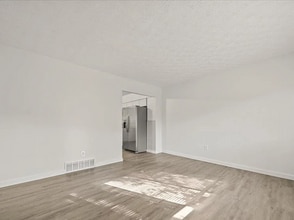 3072 Worthington Ave in Cincinnati, OH - Building Photo - Building Photo