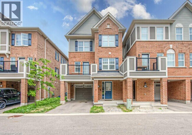 1000 Asleton Blvd in Milton, ON - Building Photo - Building Photo