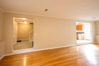 5337 Washington St in Boston, MA - Building Photo - Building Photo