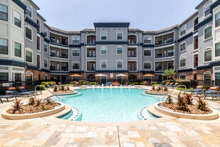 The JaXon in Kingwood, TX - Building Photo