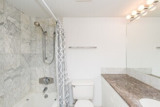 931 Massachusetts Ave in Cambridge, MA - Building Photo - Building Photo