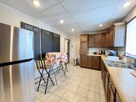 1147 Cherry St in Danville, PA - Building Photo