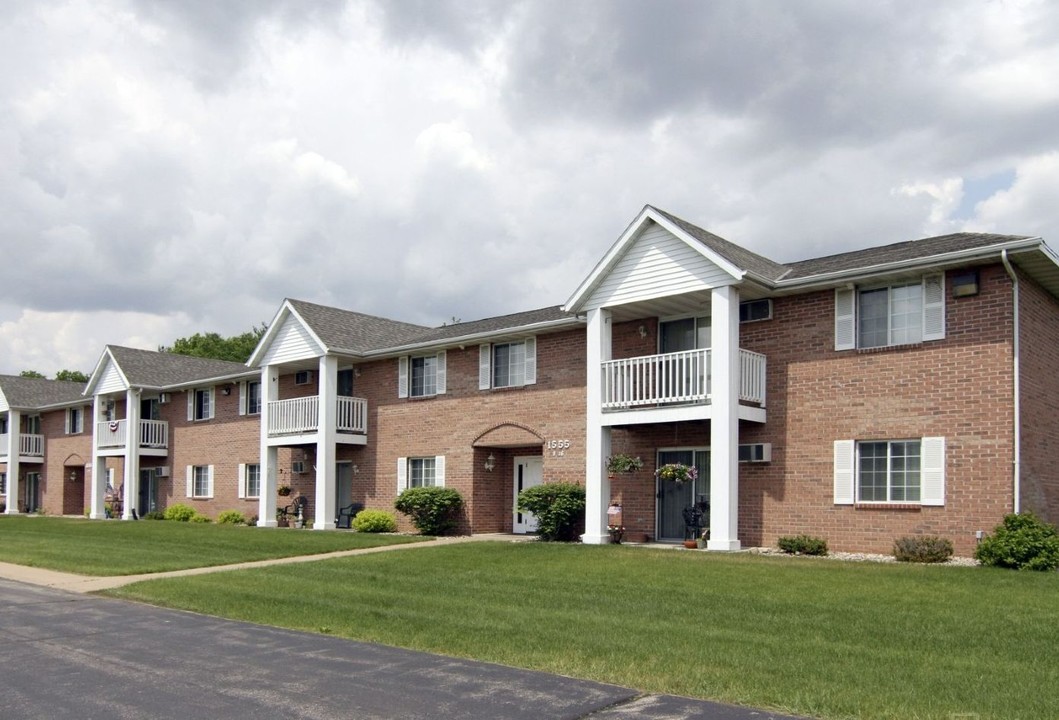 Orchard Estates Apartments in Waupaca, WI - Building Photo