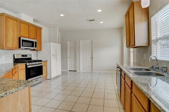 11110 Christmas Fern St in Houston, TX - Building Photo - Building Photo