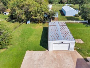 18010 Mueschke Rd in Cypress, TX - Foto de edificio - Building Photo
