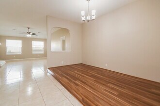 6607 Mistflower Ln in Katy, TX - Building Photo - Building Photo