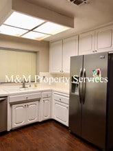 9686 Gage St in Elk Grove, CA - Building Photo - Building Photo