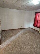 33 Forsythe St in Lewistown, PA - Foto de edificio - Building Photo