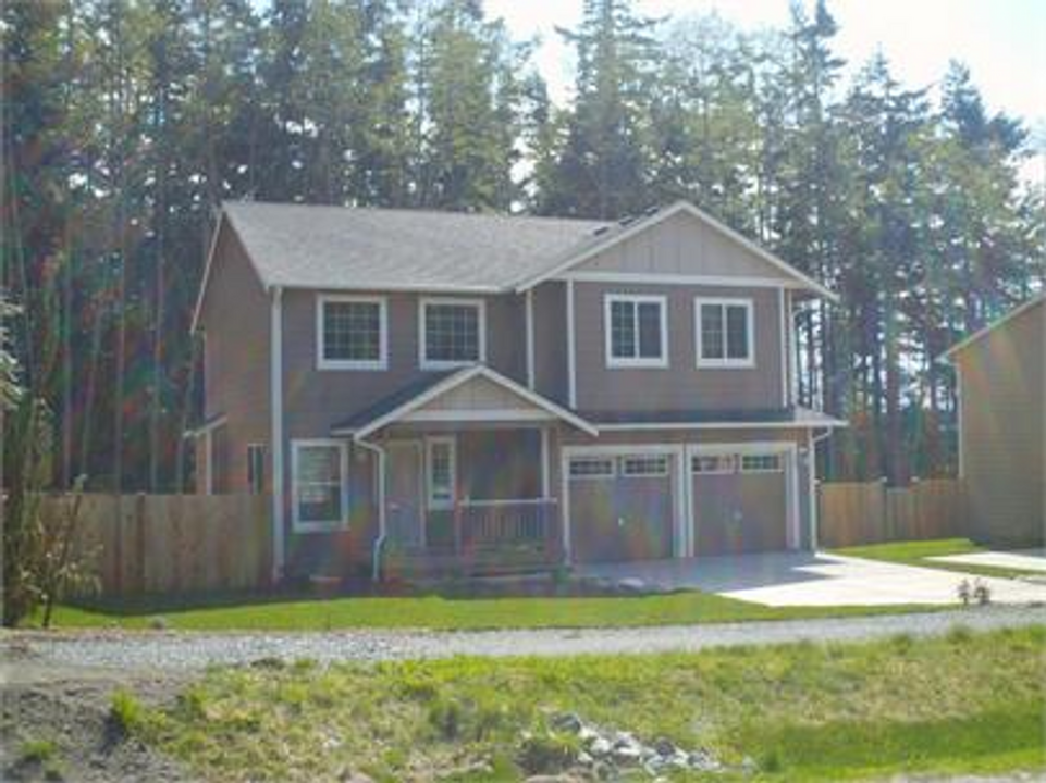 809 Lauren St in Coupeville, WA - Building Photo