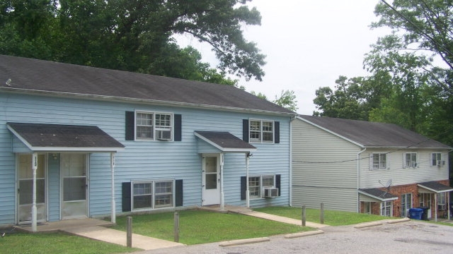 0 Pine St in North Wilkesboro, NC - Building Photo