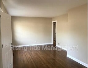 924 N Martinwood Dr in Birmingham, AL - Building Photo - Building Photo