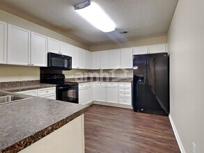 405 White Bluff Ct in Moncks Corner, SC - Building Photo - Building Photo