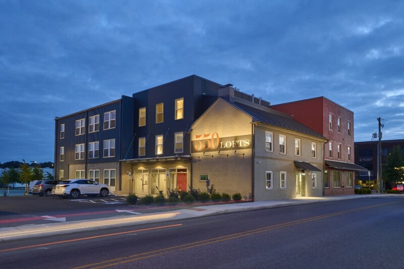 550 New Holland Ave in Lancaster, PA - Building Photo