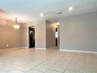 2146 Hazlitt Dr photo'