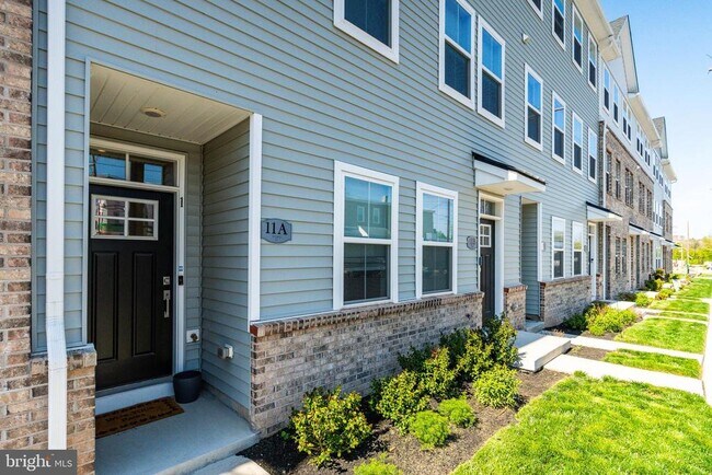 11 Ford St in Bridgeport, PA - Building Photo - Building Photo