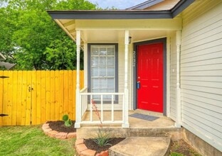 2132 Andover Dr in Round Rock, TX - Building Photo - Building Photo