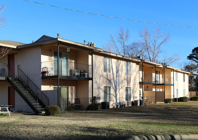 Arbor Place in Opelika, AL - Foto de edificio - Building Photo