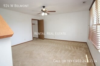 924 W Belmont Ave in Lincoln, NE - Building Photo - Building Photo