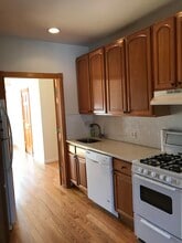 521 Macon St, Unit 2 in Brooklyn, NY - Building Photo - Building Photo
