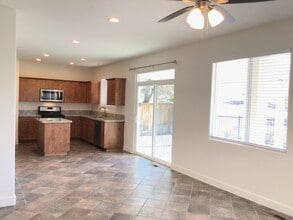 2712 Ineisa Ct in Sparks, NV - Building Photo - Building Photo