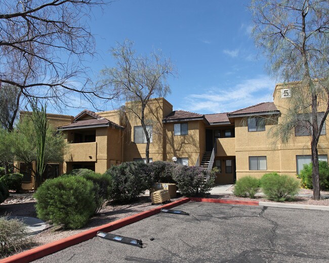 7255 E Snyder Rd