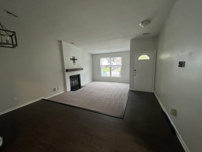 3409 Woodbaugh Dr in Chesapeake, VA - Building Photo - Building Photo
