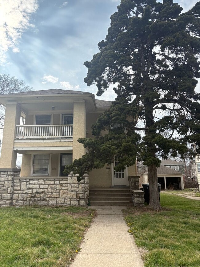 property at 5446 Harrison St