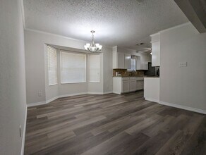 7200 Hillcrest Dr in Texarkana, TX - Building Photo - Building Photo