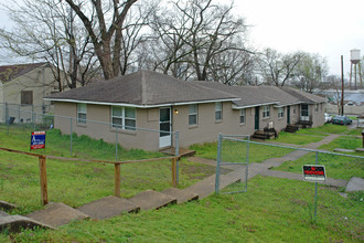 1215 Ireland St in Nashville, TN - Building Photo - Building Photo