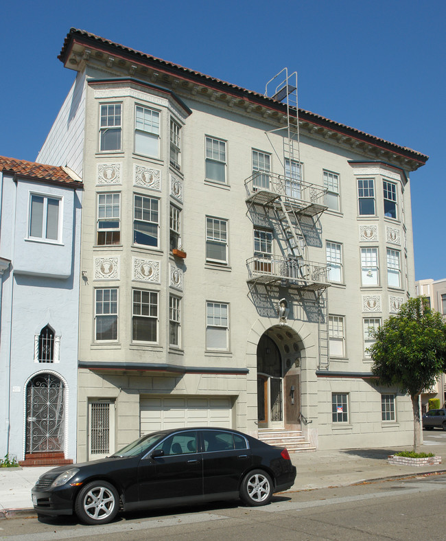 3465 Broderick St in San Francisco, CA - Building Photo - Building Photo