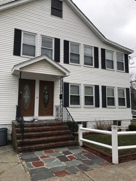 3-5 Goldsmith Ave in Medford, MA - Foto de edificio