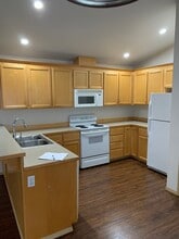 13326 112th Ave E, Unit 13326 in Puyallup, WA - Building Photo - Building Photo