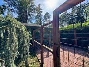 12392 Gayle Ln in Nevada City, CA - Building Photo - Building Photo