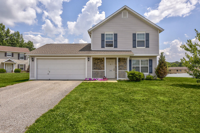 Orchard Glen in Orrville, OH - Foto de edificio - Building Photo