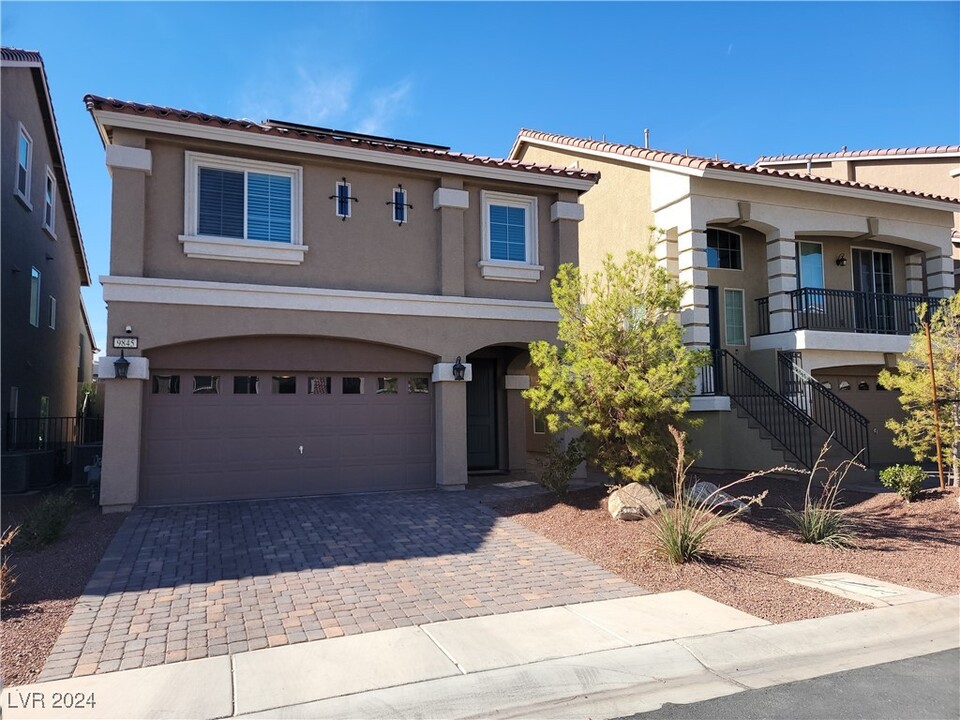 9845 Mercer Ests Ct in Las Vegas, NV - Building Photo