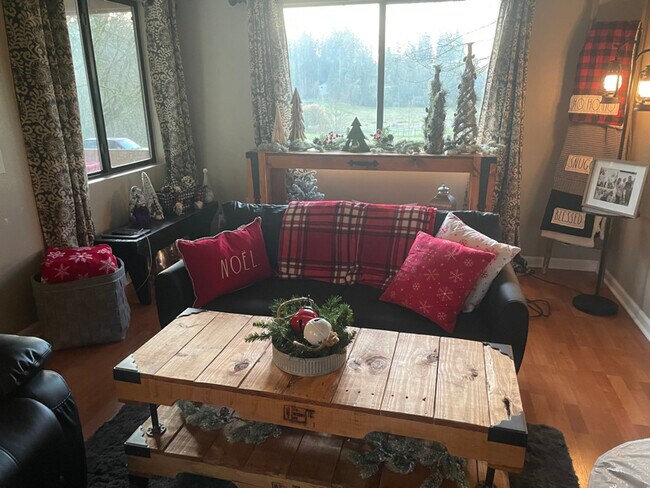 2804 NW 199th St in Ridgefield, WA - Foto de edificio - Building Photo