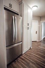 4974 Chippewa St, Unit 4976 1W Chippewa St in St. Louis, MO - Building Photo - Building Photo