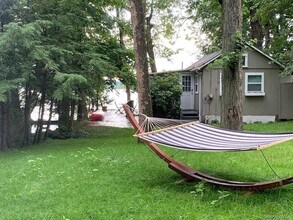 206 Sunset Cove Rd in Newburgh, NY - Building Photo - Building Photo