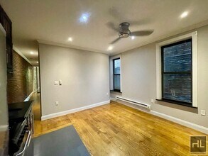 West 103rd Street, Unit 3FW in New York, NY - Building Photo - Building Photo