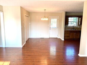 3425 Foxrun Ln in Clarksville, TN - Building Photo - Building Photo