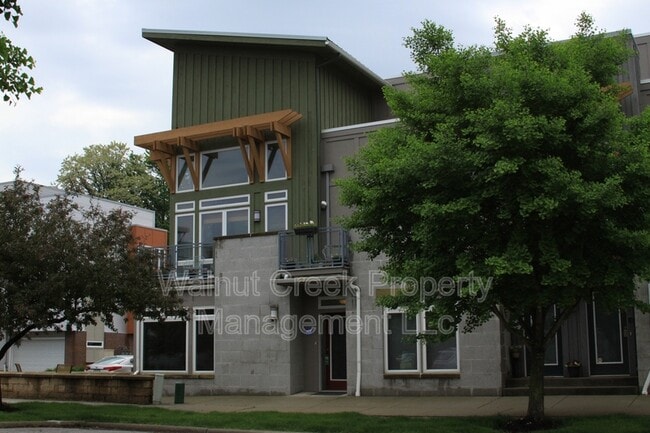 property at 7405 Battery Park Blvd