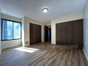 130 S 5th St in Hebron, NE - Building Photo - Building Photo