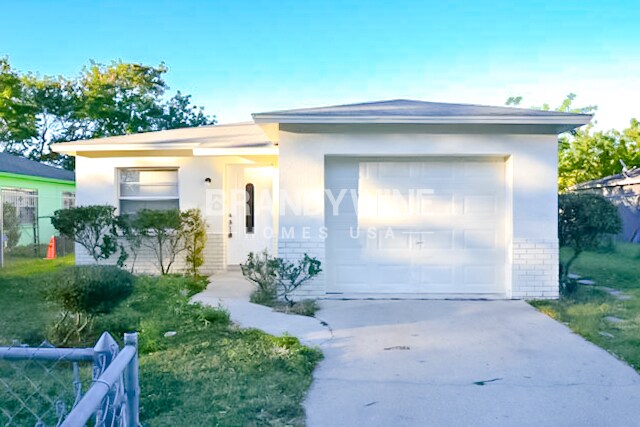 2606 32nd Village Ave in Tampa, FL - Building Photo